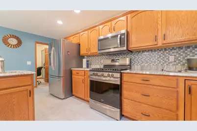 1806 Forsythia Street SE, Demotte, IN 46310 - Photo 7