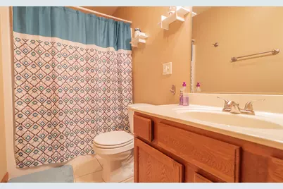 1806 Forsythia Street SE, Demotte, IN 46310 - Photo 25