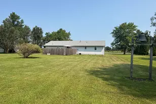 8193 Oak Tree Dr, Rensselaer, IN 47978 - Photo 23