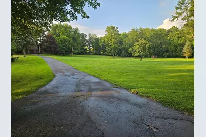 359 E Burdick Road, Chesterton, IN 46304 - Photo 19