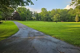 359 E Burdick Rd, Chesterton, IN 46304 - Photo 19