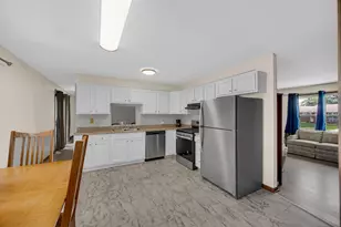 342 Woodbridge Dr, Lowell, IN 46356 - Photo 11