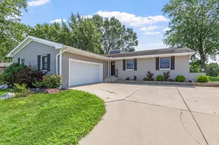 4152 Oakmont Ct, Crown Point, IN 46307 - Photo 1