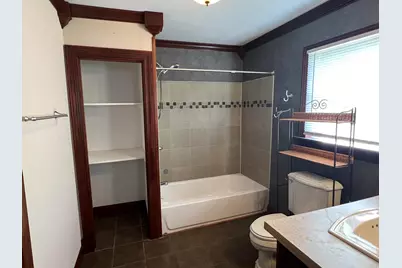 652 S State Street, Hobart, IN 46342 - Photo 9