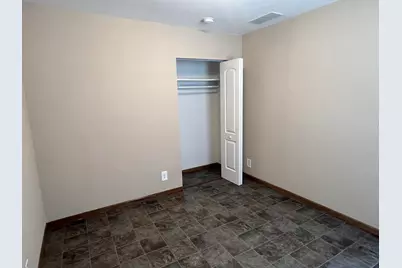 652 S State Street, Hobart, IN 46342 - Photo 11