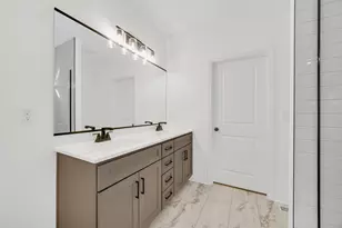 706 Idlewild Ln, Chesterton, IN 46304 - Photo 11