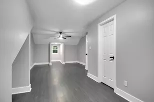 859 Fayette St, Gary, IN 46403 - Photo 13