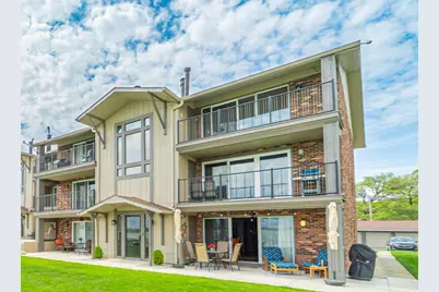 8121 Lakeshore Drive #6, Cedar Lake, IN 46303 - Photo 5