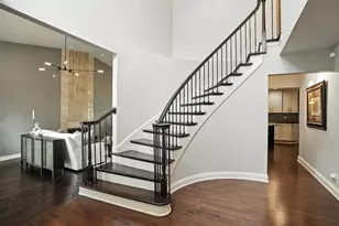 1621 Sea Breeze Ct, Munster, IN 46321 - Photo 7