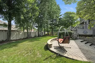 1621 Sea Breeze Ct, Munster, IN 46321 - Photo 35