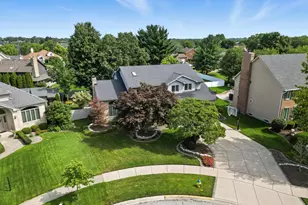 1621 Sea Breeze Ct, Munster, IN 46321 - Photo 3