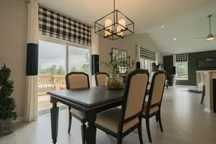 10375 California St, Crown Point, IN 46307 - Photo 9