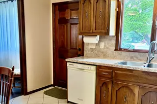 9501 Dogwood Dr, Munster, IN 46321 - Photo 9