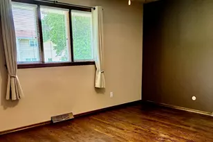 9501 Dogwood Dr, Munster, IN 46321 - Photo 13