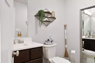 274 Westport Rd, Valparaiso, IN 46385 - Photo 13