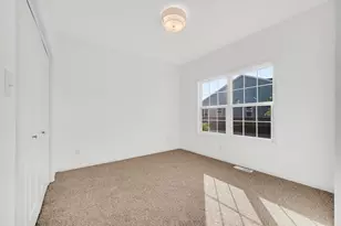 472 Magnolia Ln, Chesterton, IN 46304 - Photo 13