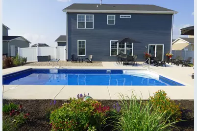 210 Sweetbay Street, Valparaiso, IN 46385 - Photo 3