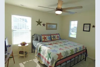 210 Sweetbay Street, Valparaiso, IN 46385 - Photo 25