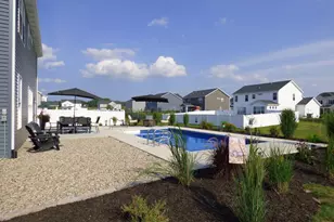 210 Sweetbay St, Valparaiso, IN 46385 - Photo 31