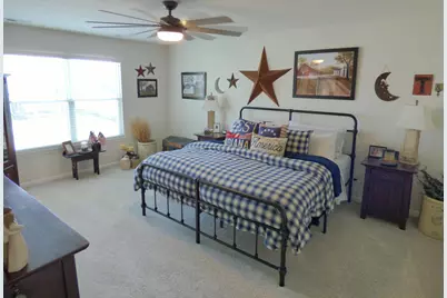 210 Sweetbay Street, Valparaiso, IN 46385 - Photo 19