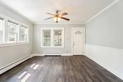 2711 Clough Avenue, Highland, IN 46322 - Photo 7