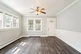 2711 Clough Ave, Highland, IN 46322 - Photo 7