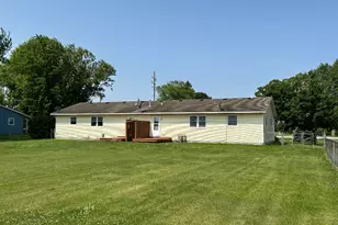 373 S State Rd, Valparaiso, IN 46383 - Photo 5