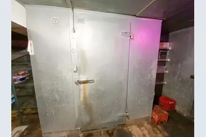 4825 Central Avenue, Lake Station, IN 46405 - Photo 15