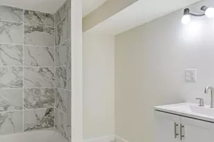 246 142nd St, Hammond, IN 46327 - Photo 21