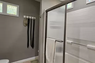 1071 N Warren St, Gary, IN 46403 - Photo 91