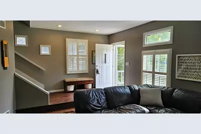 1071 N Warren Street, Gary, IN 46403 - Photo 7