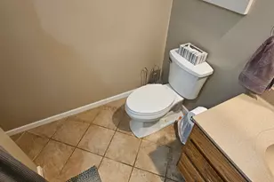 1071 N Warren St, Gary, IN 46403 - Photo 77