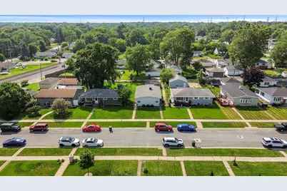 220 S Delaware Street, Hobart, IN 46342 - Photo 37