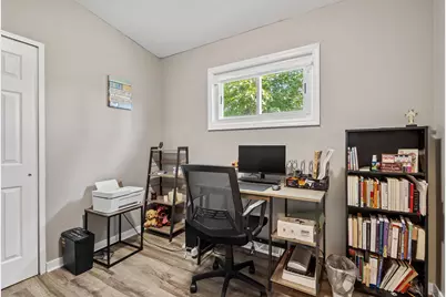 220 S Delaware Street, Hobart, IN 46342 - Photo 15