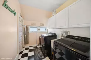 717 Pine St, Michigan City, IN 46360 - Photo 15