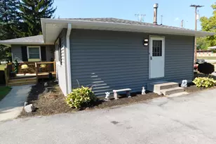 542 Dunewood Dr, Chesterton, IN 46304 - Photo 5