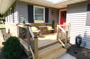 542 Dunewood Dr, Chesterton, IN 46304 - Photo 3