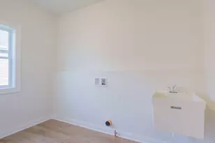 1855 Trailbrook Dr, Valparaiso, IN 46385 - Photo 13