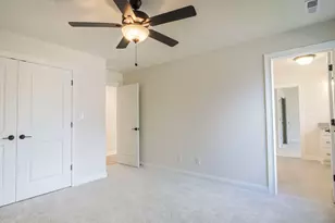 1759 Trailbrook Dr, Valparaiso, IN 46383 - Photo 21