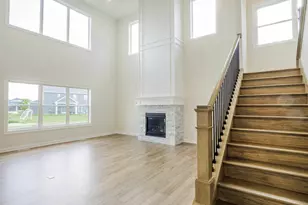 1759 Trailbrook Dr, Valparaiso, IN 46383 - Photo 7