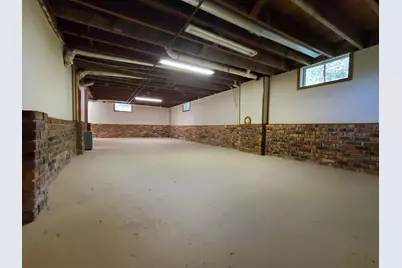 201 W Halleck Street, Morocco, IN 47963 - Photo 11