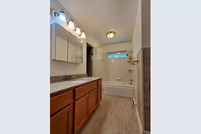 201 W Halleck Street, Morocco, IN 47963 - Photo 15