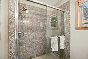 901 Ridgeway Ave, Munster, IN 46321 - Photo 15