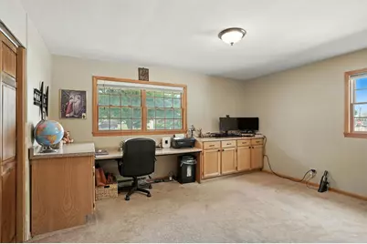 901 Ridgeway Avenue, Munster, IN 46321 - Photo 13