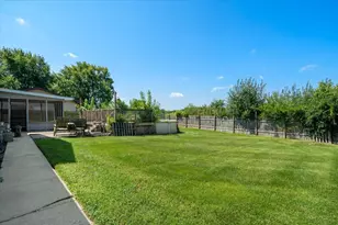 7520 Johnson St, Merrillville, IN 46410 - Photo 29