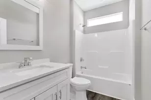 5006 Finch Dr, Schererville, IN 46375 - Photo 9