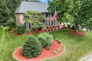 51436 Turnwood Ln, Granger, IN 46530 - Photo 3