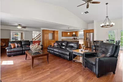 604 Oakwood Drive, Chesterton, IN 46304 - Photo 15