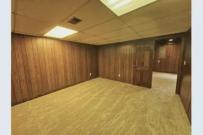 2721 N Jongkind Park Drive, La Porte, IN 46350 - Photo 17