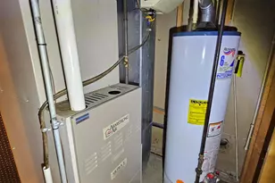 2721 N Jongkind Park Dr, La Porte, IN 46350 - Photo 19